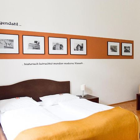 Pension Riedl Viena Quarto foto