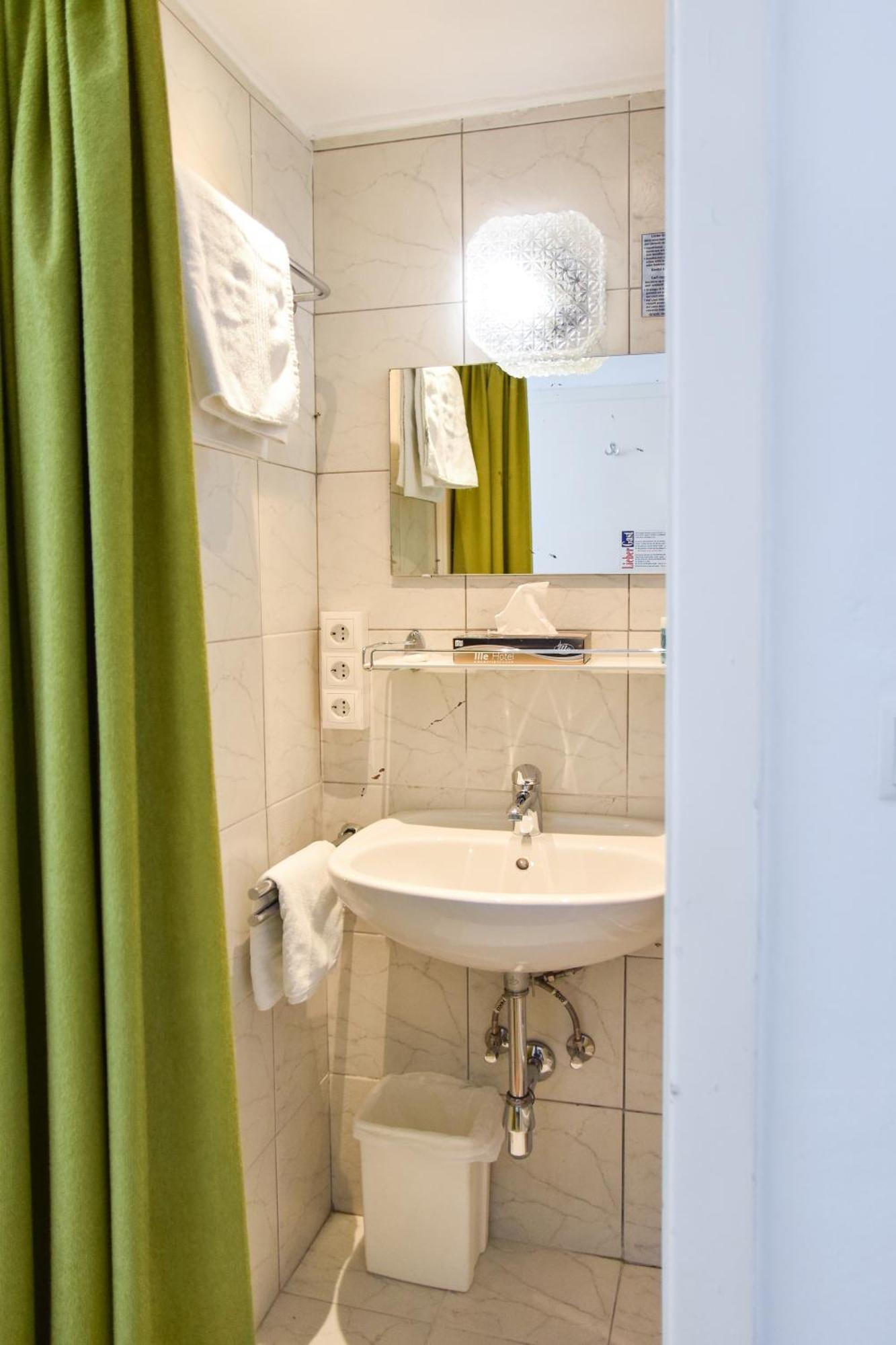 Pension Riedl Viena Quarto foto