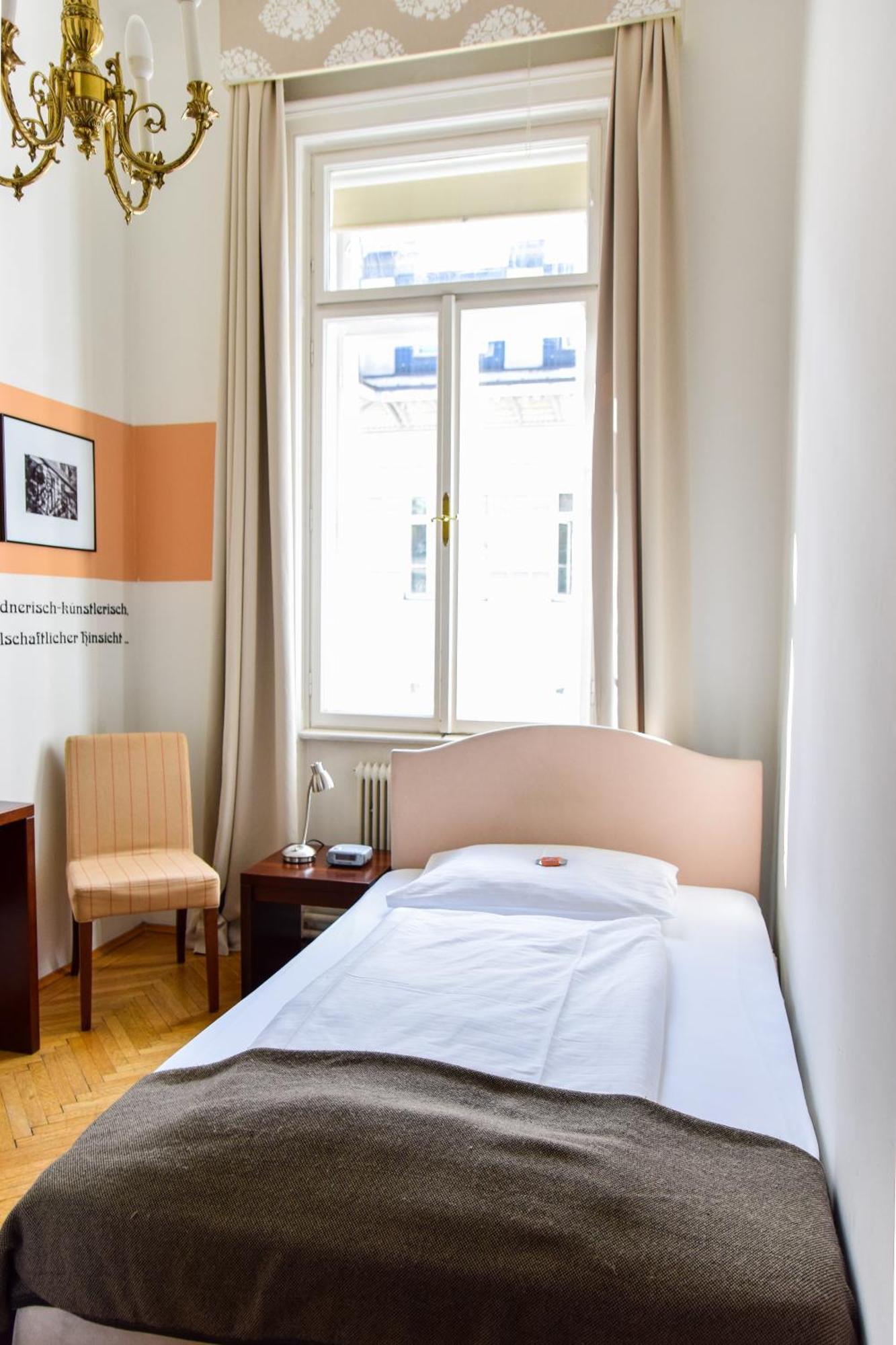 Pension Riedl Viena Quarto foto