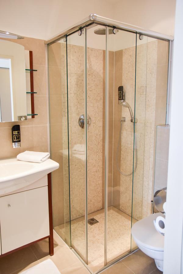 Pension Riedl Viena Quarto foto